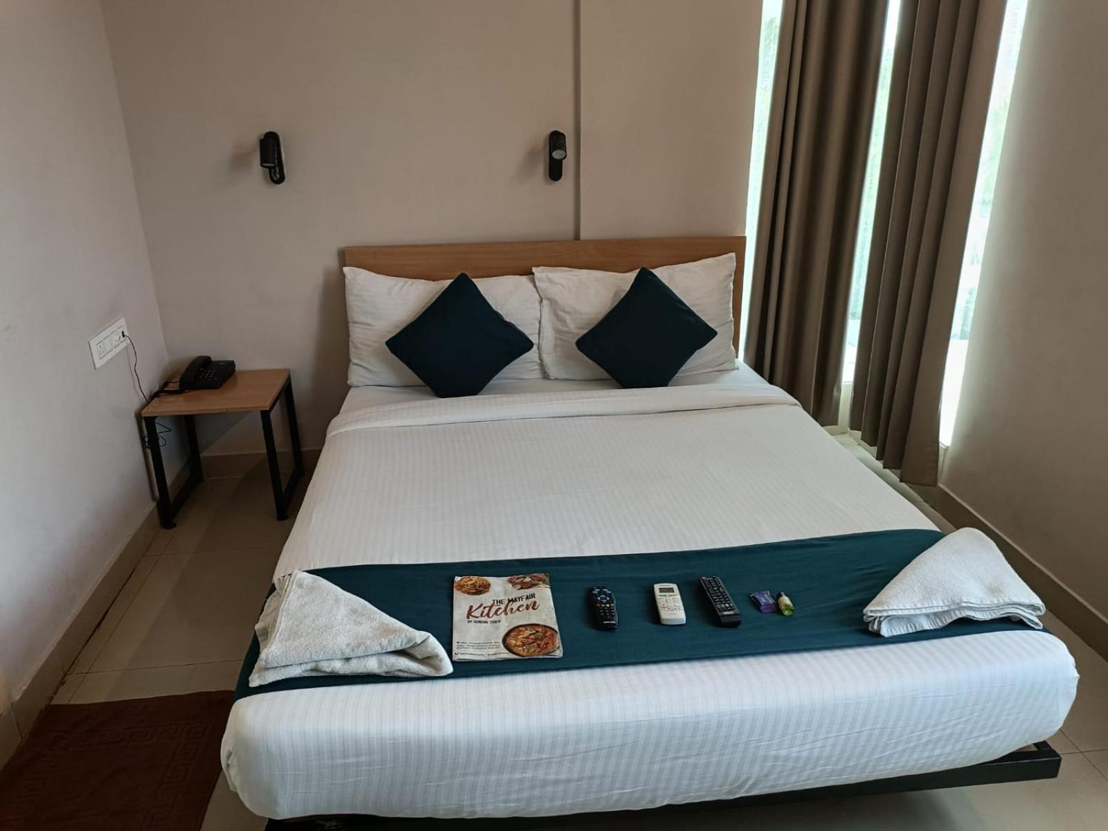 Hotel Mayfair Tower Kalkuta Zewnętrze zdjęcie