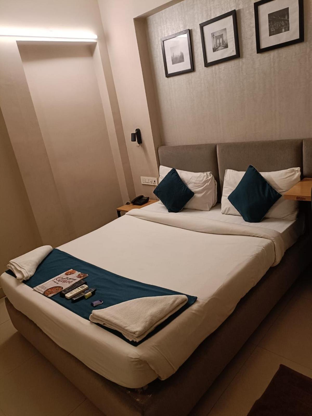 Hotel Mayfair Tower Kalkuta Zewnętrze zdjęcie